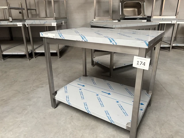 Rvs werktafel 100x70cm - afbeelding 1 van  2