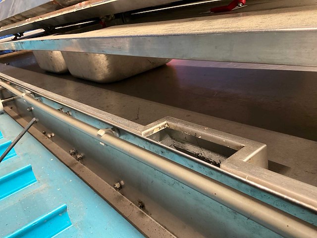 Rvs werktafel en spoeltafels (5x) - afbeelding 4 van  6