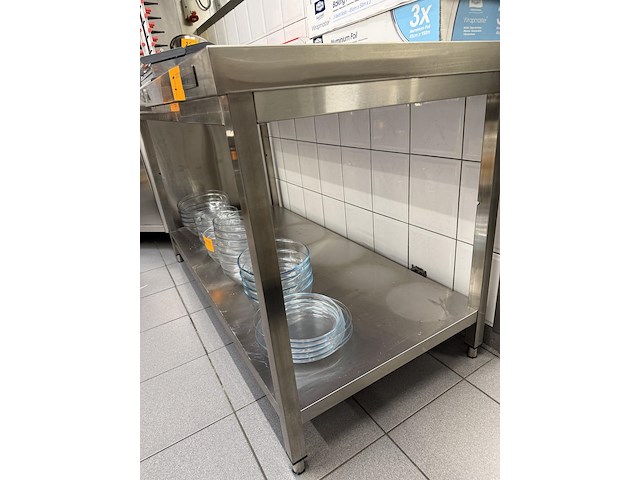 Rvs werktafel met bodemschap ggmgastro - afbeelding 2 van  2