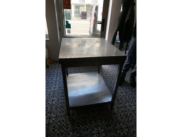 Rvs werktafel met bodemschap - afbeelding 2 van  4