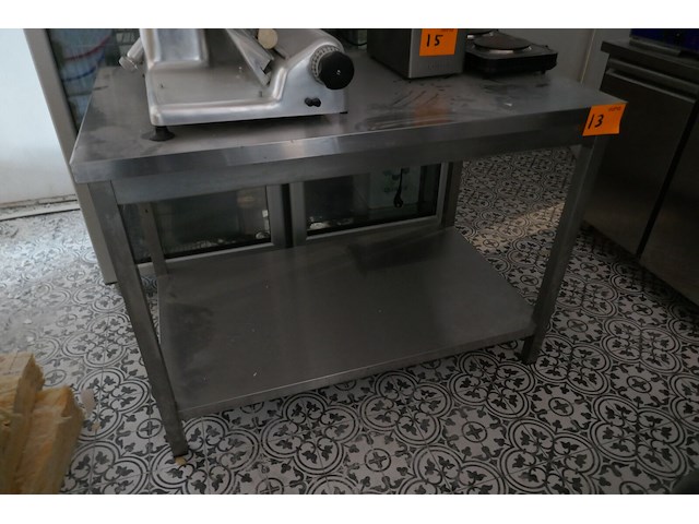 Rvs werktafel met bodemschap - afbeelding 1 van  4