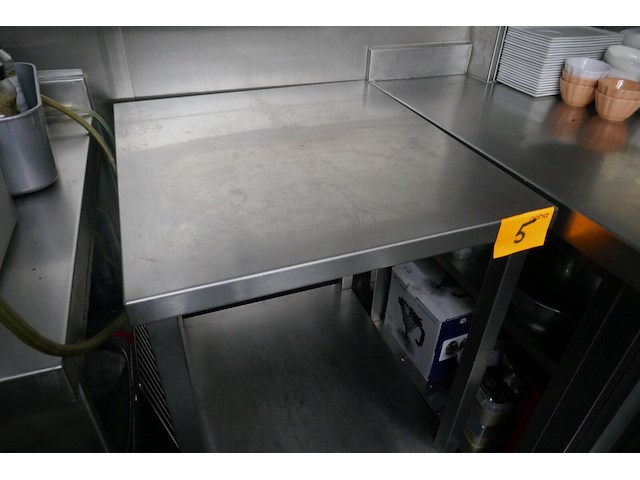 Rvs werktafel met bodemschap - afbeelding 2 van  3