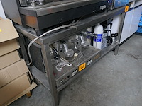 Rvs werktafel met bodemschap - afbeelding 1 van  2
