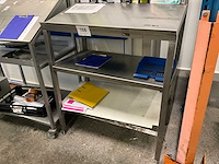 Rvs werktafel met legger onderaan - afbeelding 1 van  5