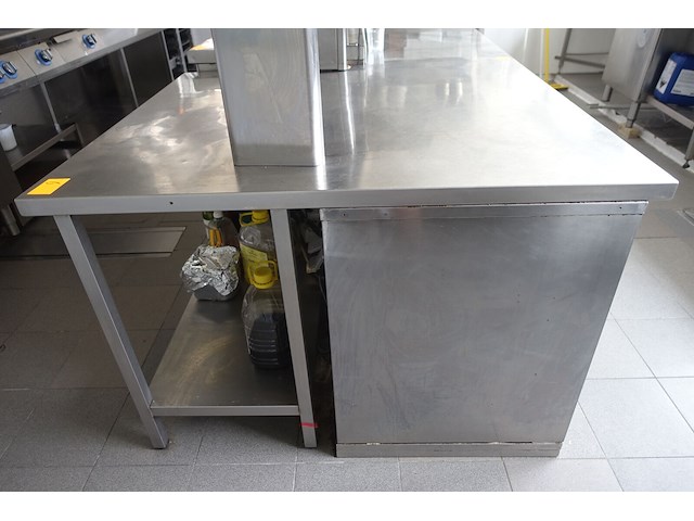 Rvs werktafel met warmtekast cmc - afbeelding 2 van  7