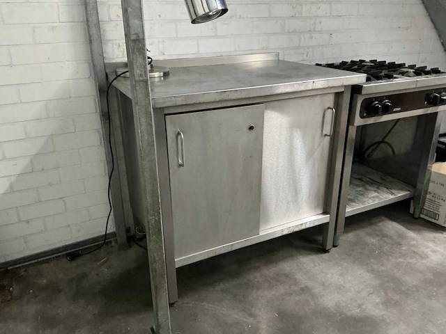 Rvs werktafel - afbeelding 1 van  3