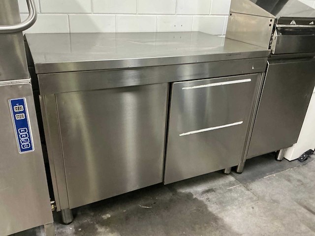 Rvs werktafel - afbeelding 1 van  2