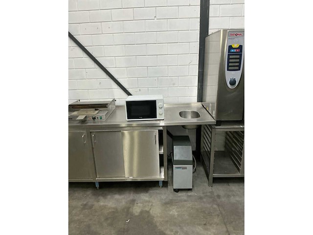 Rvs werktafel - afbeelding 3 van  6