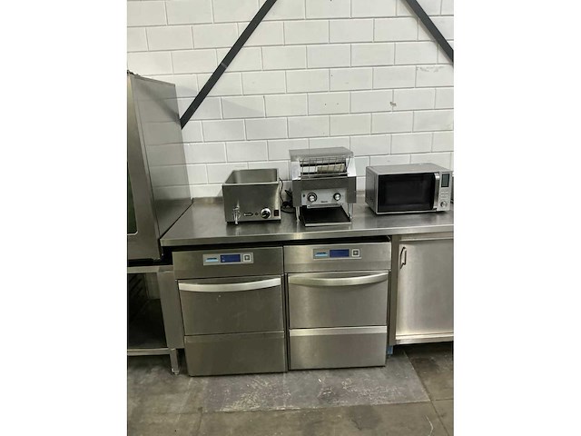 Rvs werktafel - afbeelding 5 van  6