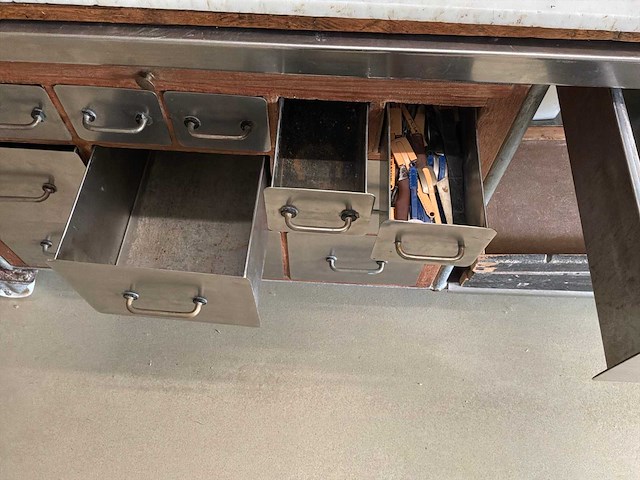 Rvs werktafel - afbeelding 5 van  5