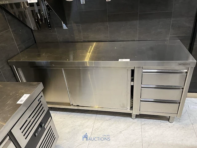 Rvs werktafel - afbeelding 2 van  4