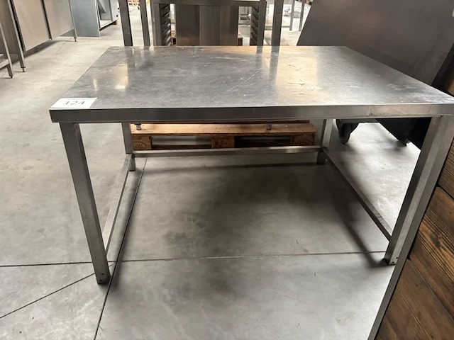 Rvs werktafel - afbeelding 1 van  3