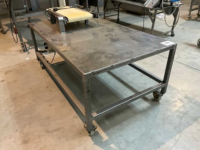 Rvs werktafel - afbeelding 2 van  7