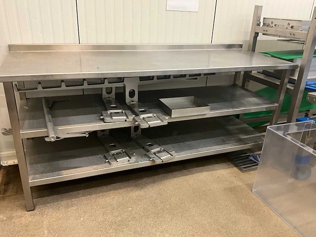 Rvs werktafel - afbeelding 2 van  4