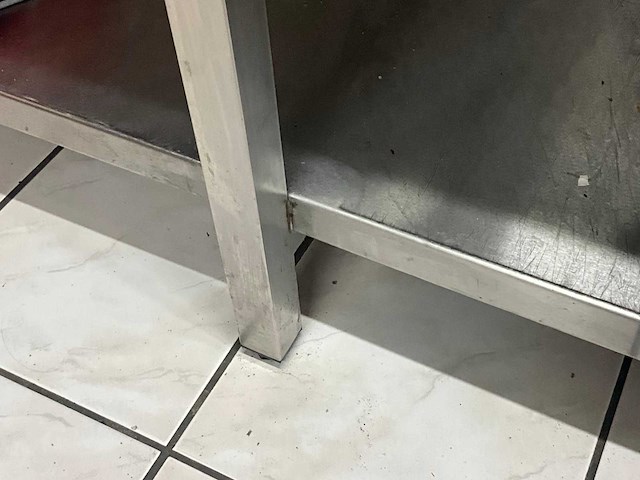 Rvs werktafel - afbeelding 2 van  3