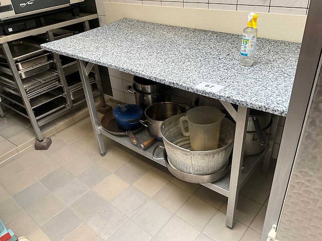 Rvs werktafel - afbeelding 1 van  2