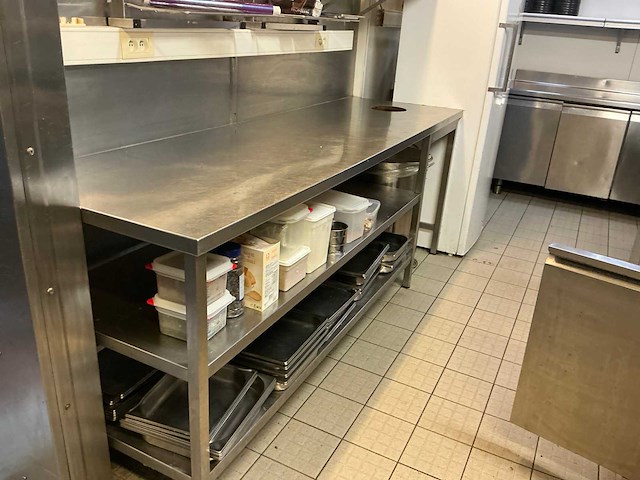 Rvs werktafel - afbeelding 1 van  3