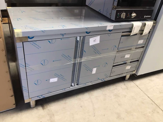 Rvs werktafel - afbeelding 1 van  7