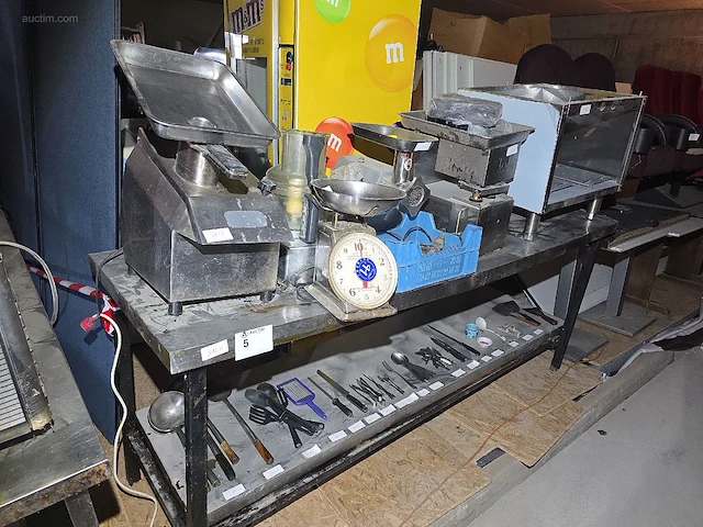 Rvs werktafel - afbeelding 1 van  7
