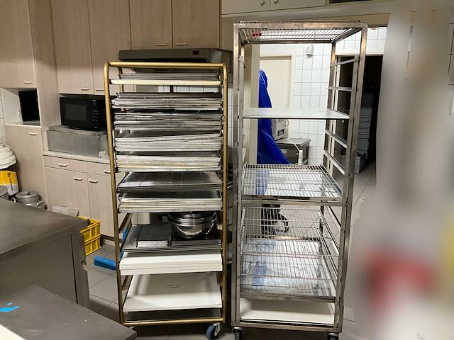 Rvs winkelkar (2x) - afbeelding 1 van  6