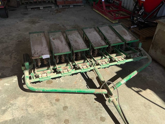 Ryan getrokken grondbeluchter - afbeelding 3 van  5