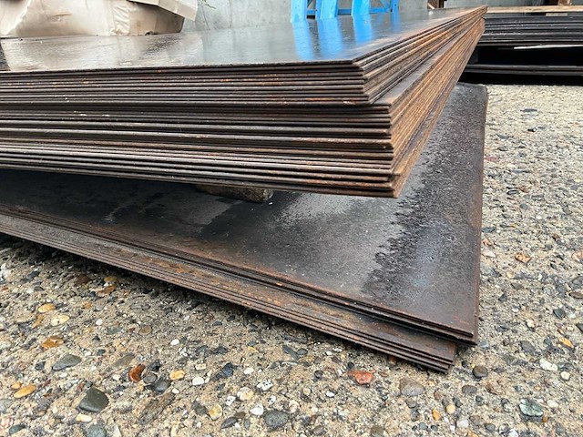 S235jr stalen platen (48x) - afbeelding 2 van  4