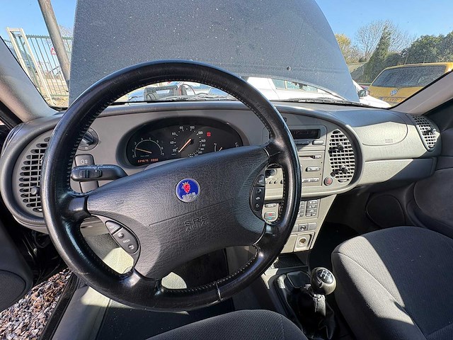 Saab - 9-3 - 2.0t - car - 2001 - afbeelding 2 van  14