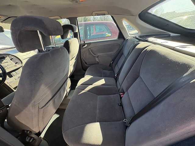 Saab - 9-3 - 2.0t - car - 2001 - afbeelding 12 van  14