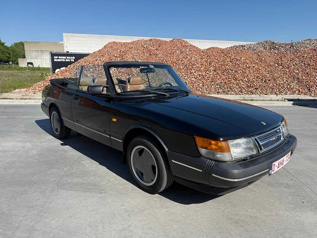 Saab - 900 turbo - oldtimer - afbeelding 30 van  32