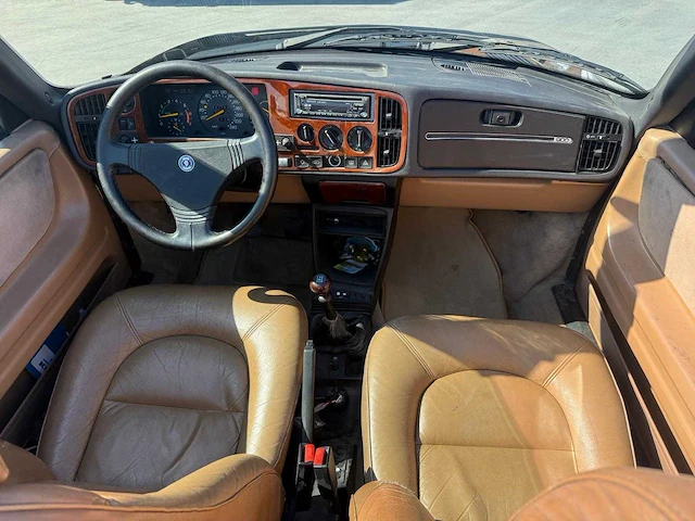 Saab - 900 turbo - oldtimer - afbeelding 6 van  32