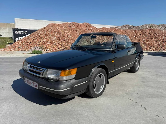 Saab - 900 turbo - oldtimer - afbeelding 1 van  32