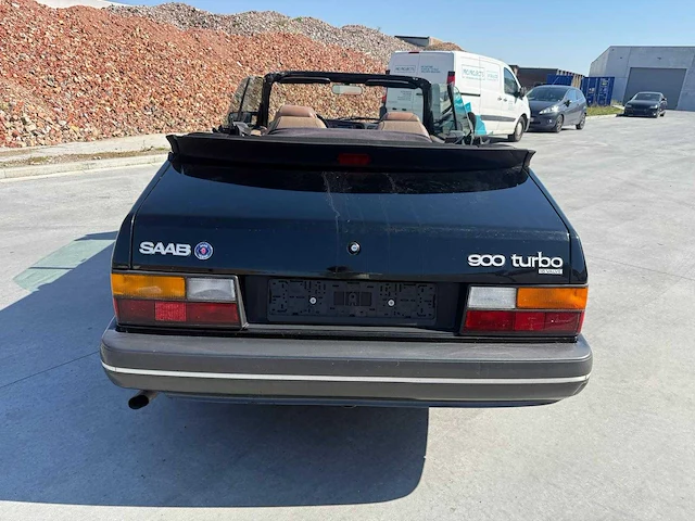 Saab - 900 turbo - oldtimer - afbeelding 27 van  32