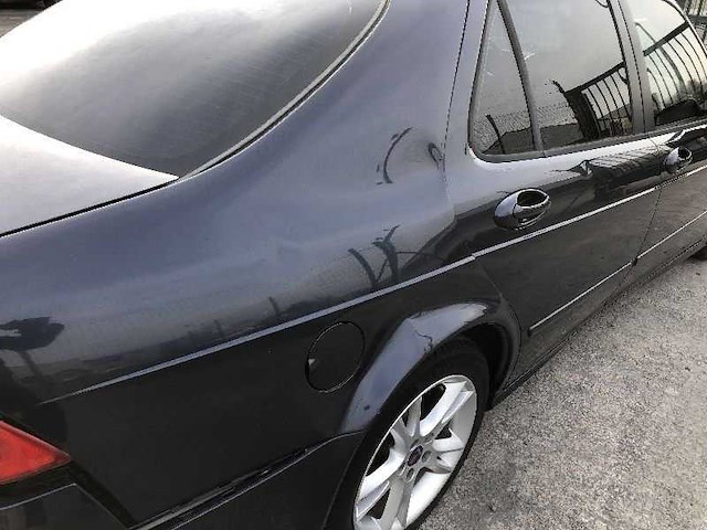 Saab 9-5 2.3l 16v vintage auto's > 15 - afbeelding 2 van  23