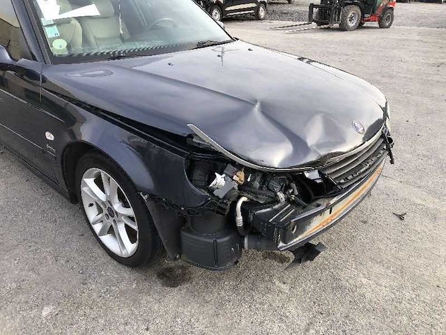 Saab 9-5 2.3l 16v vintage auto's > 15 - afbeelding 6 van  23