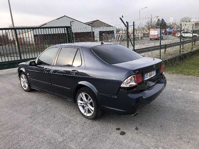 Saab 9-5 2.3l 16v vintage auto's > 15 - afbeelding 21 van  23