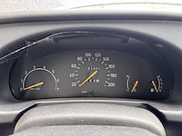 Saab 900 - afbeelding 2 van  37