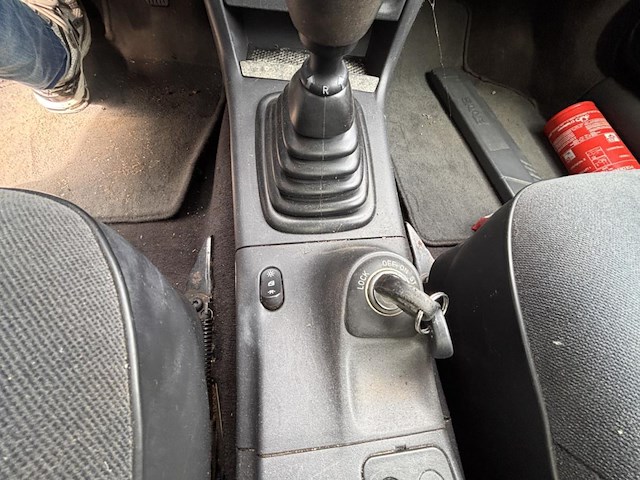 Saab 900 - afbeelding 7 van  37