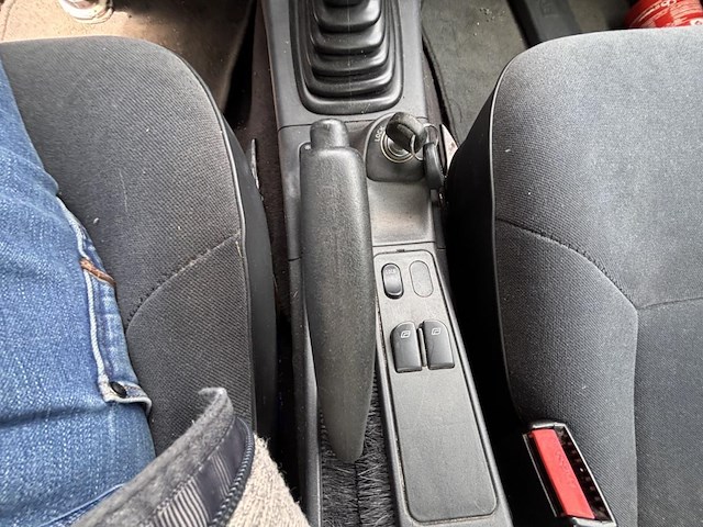 Saab 900 - afbeelding 8 van  37