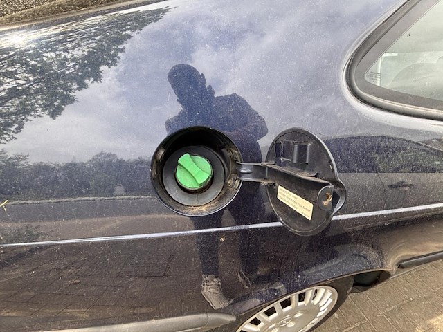 Saab 900 - afbeelding 11 van  37