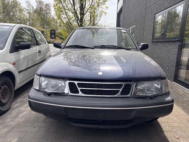 Saab 900 - afbeelding 12 van  37