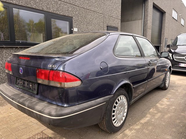 Saab 900 - afbeelding 32 van  37