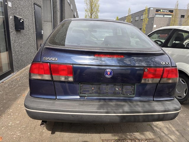 Saab 900 - afbeelding 33 van  37