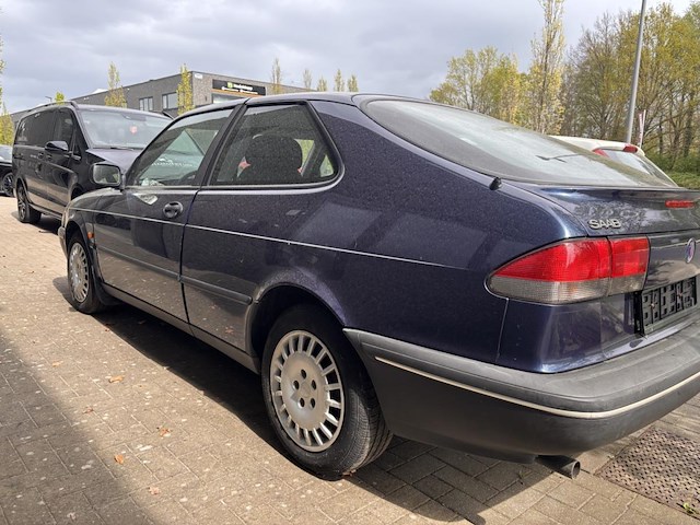 Saab 900 - afbeelding 34 van  37