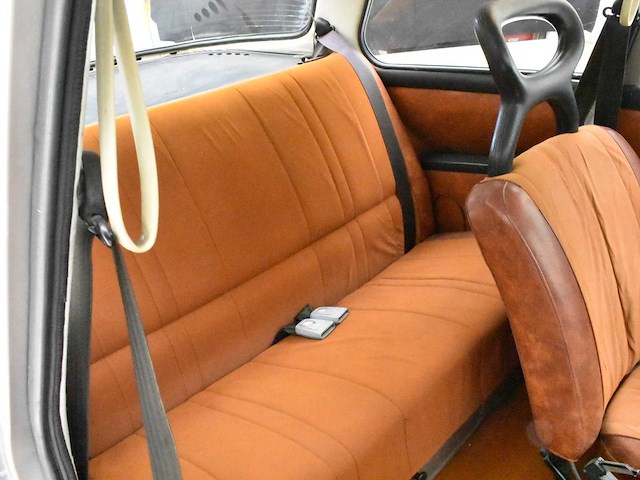Saab 96 - afbeelding 25 van  45