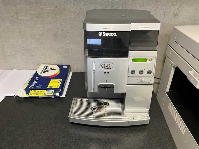 Saeco royal office espressomachines + rolluikkasten (eerste verdiep) - afbeelding 2 van  3
