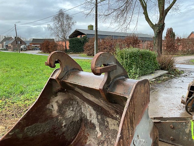 Saes graafbak - afbeelding 4 van  5