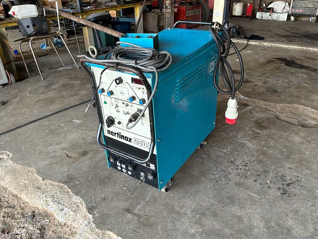 Saf nertinox 250p lasmachines - afbeelding 1 van  14