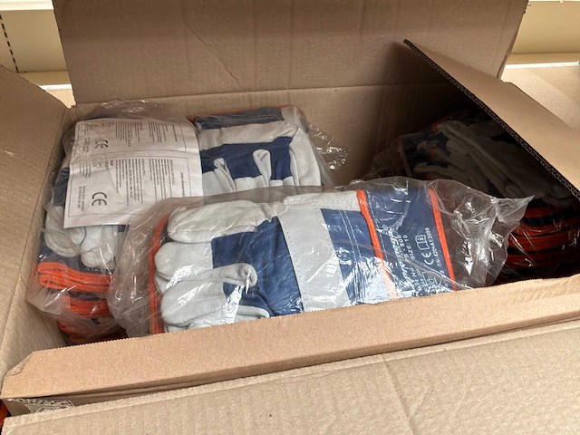 Safety jogger + promega grote partij werkhandschoenen - afbeelding 4 van  5