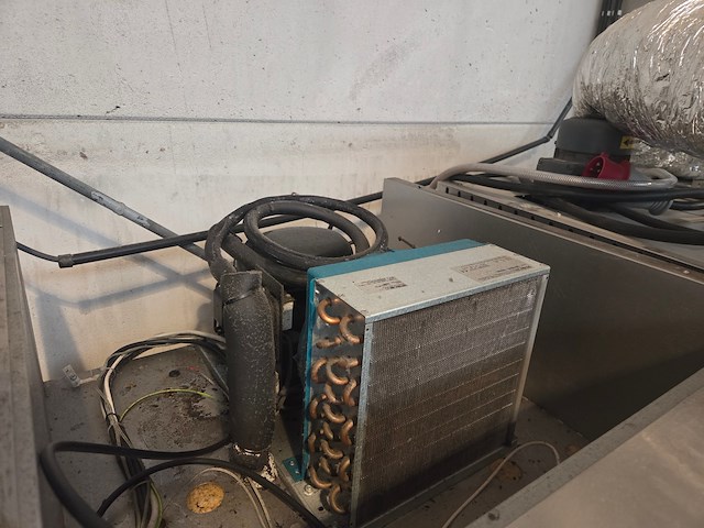 Sagi - afbeelding 7 van  9