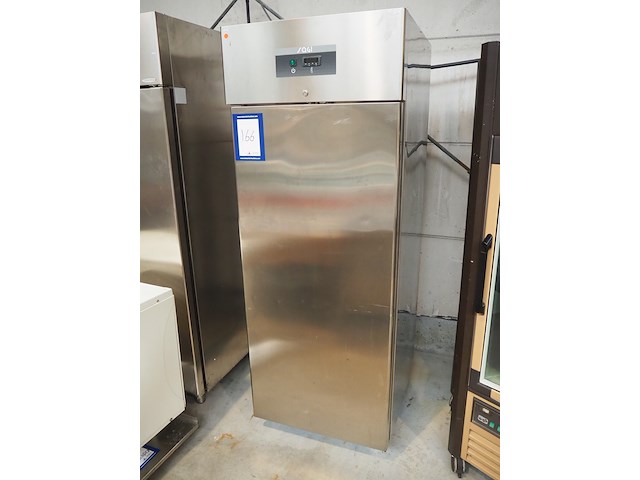 Sagi - afbeelding 1 van  6